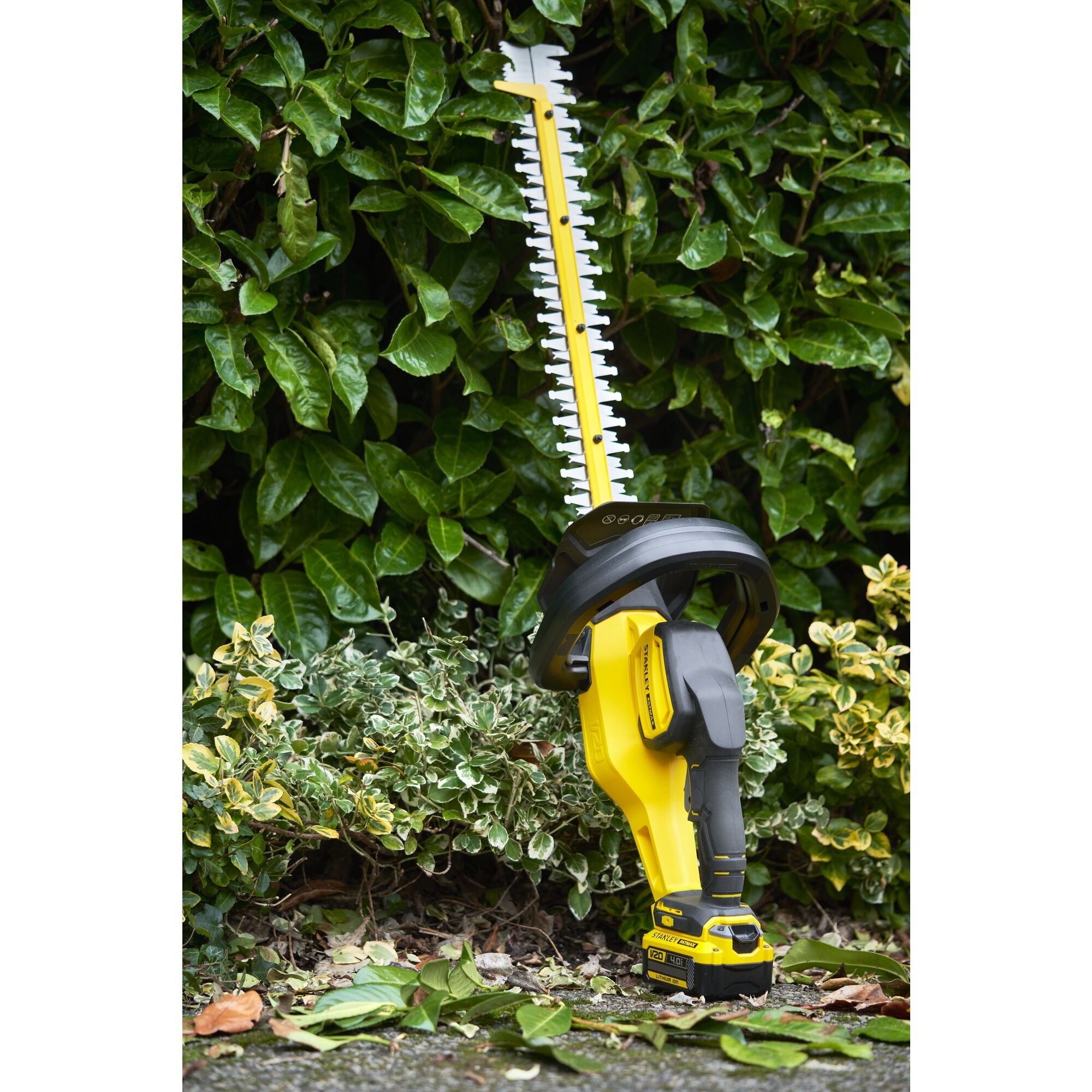美國 STANLEY 史丹利 SFMCHT855M1-GB V20 充電式籬笆剪550毫米 (1電1充套裝)