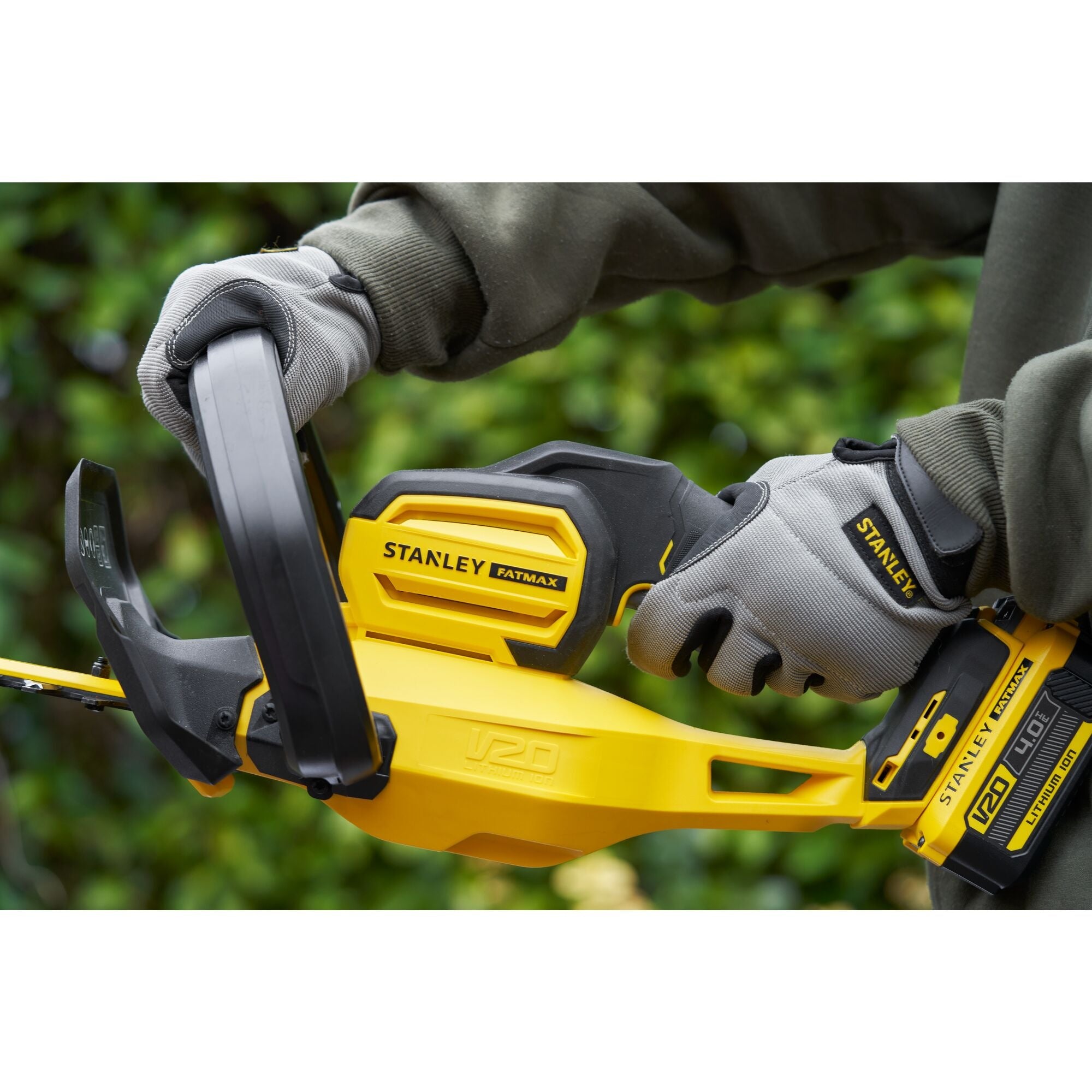 美國 STANLEY 史丹利 SFMCHT855M1-GB V20 充電式籬笆剪550毫米 (1電1充套裝)